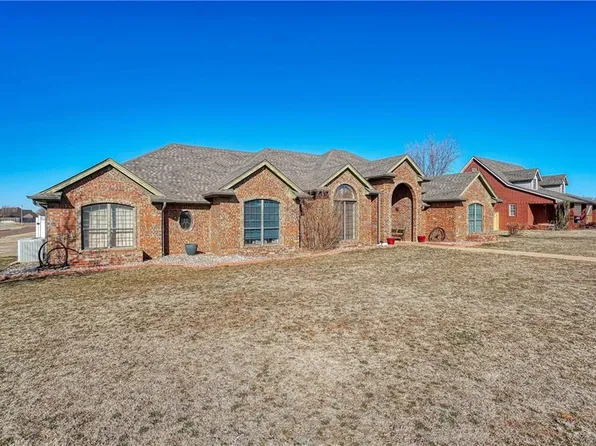 1 N Covey St, Sayre, OK 73662
