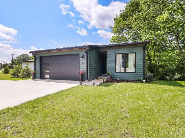 7074 Marine Rd, Edwardsville, IL 62025