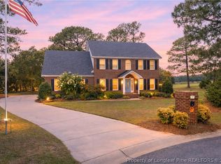513 Captains Pl, Fayetteville, NC 28311