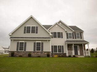 109 Country Chase Dr #21, Bushkill Township, PA 18091