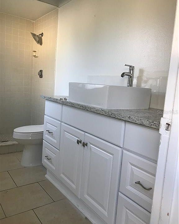 2nd image of 416 Cart Ct