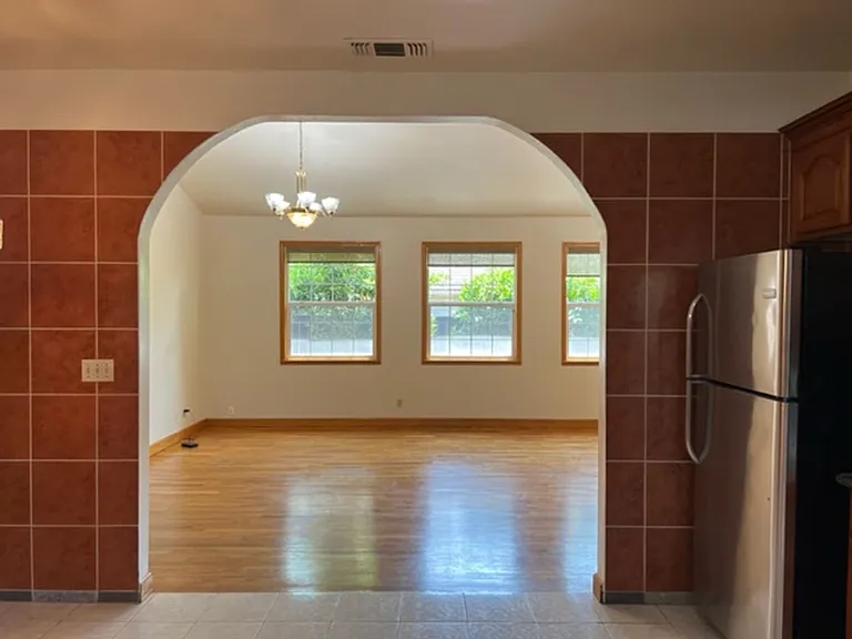 3515 California Ave — Photo 9