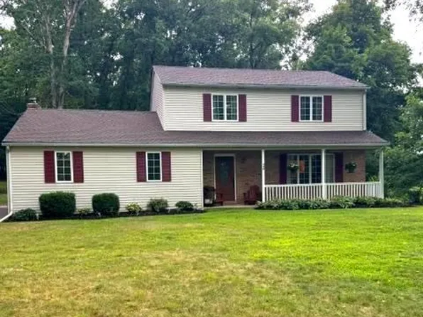 748 Rolling Hills Rd, Ottsville, PA 18942