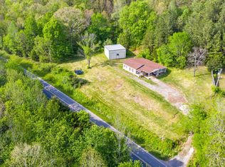 5775 Bryant Hollow Rd, Cunningham, TN 37052