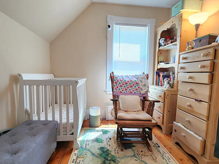 39 Alpine St — Photo 10