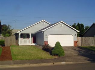 3699 Berkshire St, Eugene, OR 97401