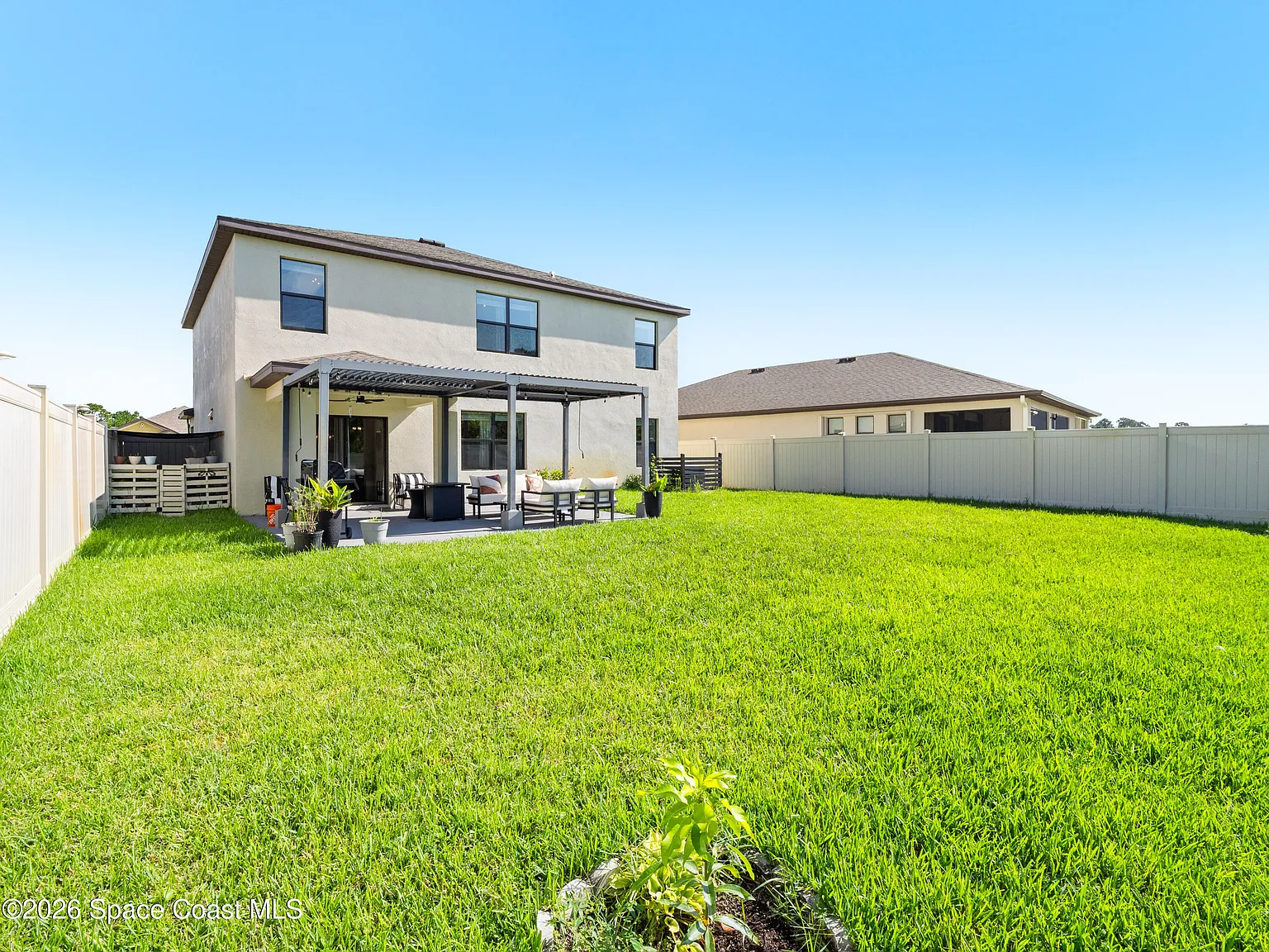 5 bed, 3.0 bath, 2674 sqft, $2,800 — Photo 4