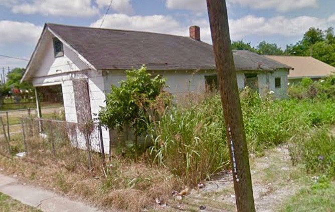 2nd image of 1803 Lockwood Dr