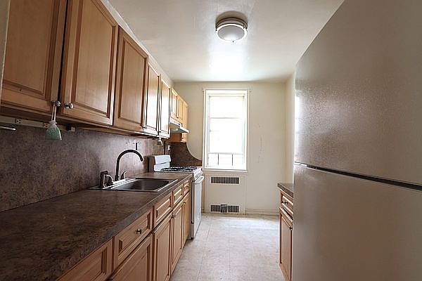 1st image of 1773 E 12th St APT 1K