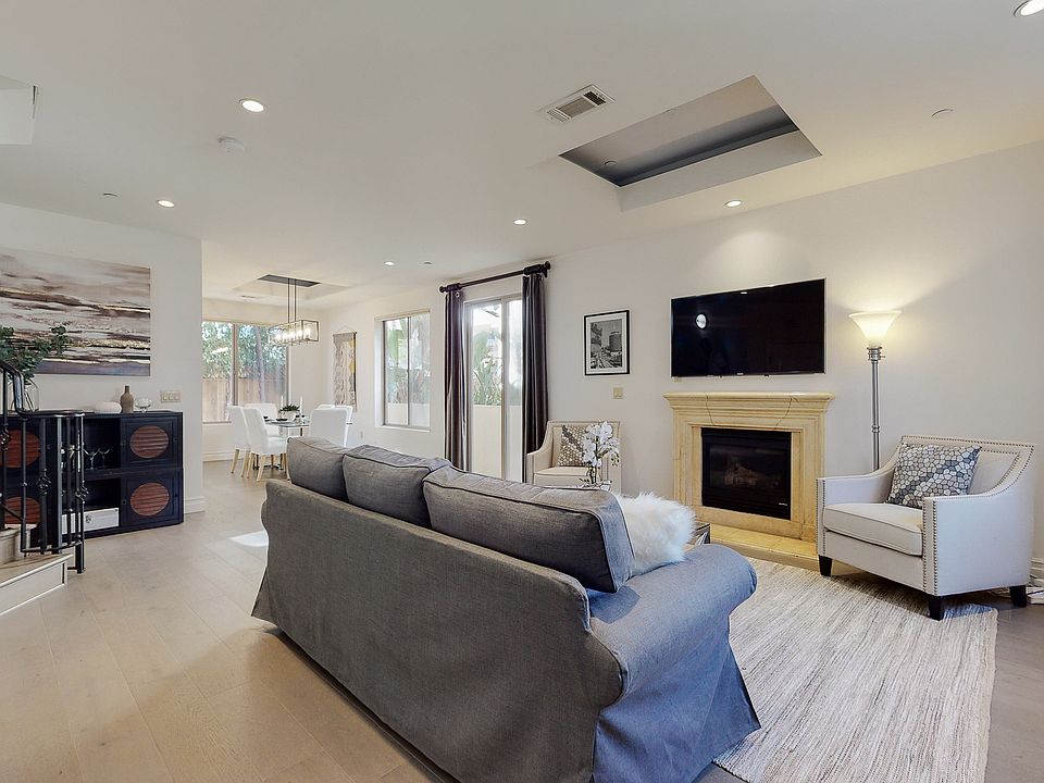 1st image of 841 Westmount Dr APT 112