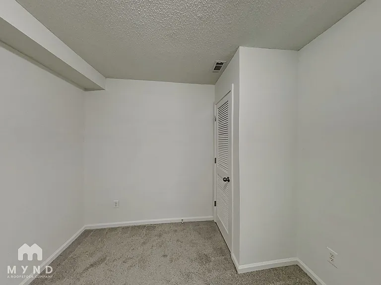 10576 Sourwood Ct — Photo 20