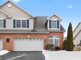 5445 Rivendale Blvd, Mechanicsburg, PA 17050