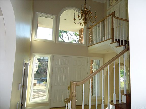 5th image of 831 La Solana Dr