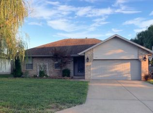 4366 W Madison St, Springfield, MO 65802