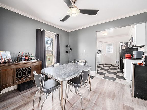 4th image of 9557 Marysville Rd