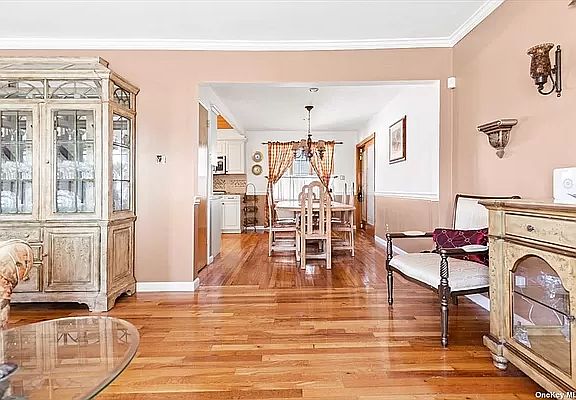 5th image of 158-05 89th St