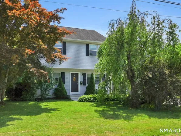 30 Quaker Lane, Southington, CT 06489