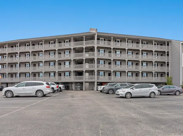 215 Atlantic Ave. #304, Garden City Beach, SC 29576