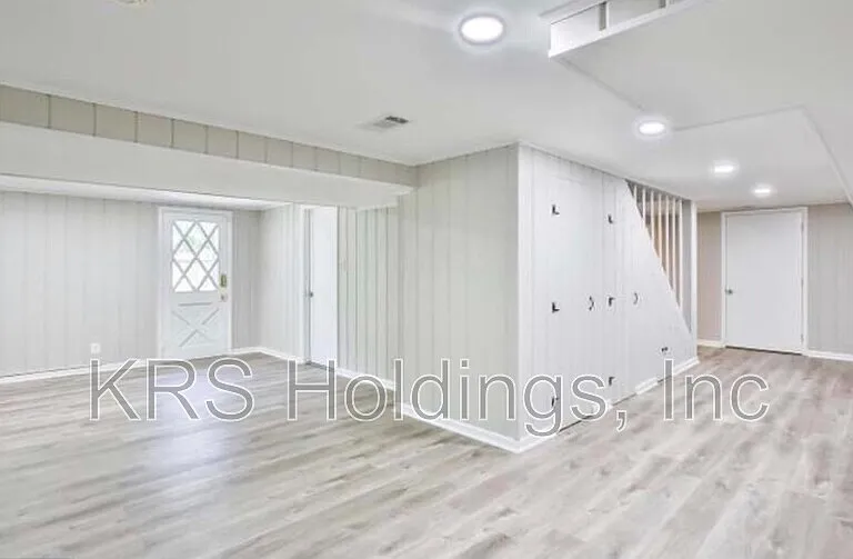 7110 Murray Ln — Photo 4