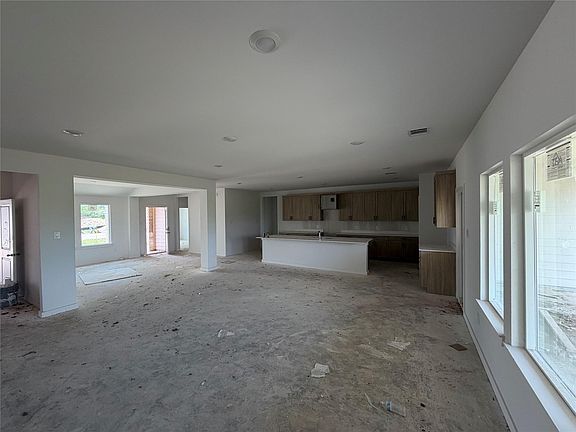 4th image of 6611 Kingfisher Ln