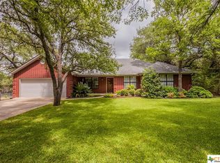 15 E Mohawk Ln, Belton, TX 76513