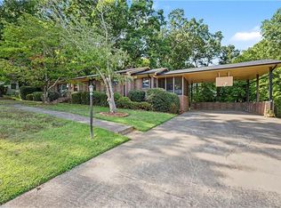 10 Welloske Dr, Thomasville, NC 27360