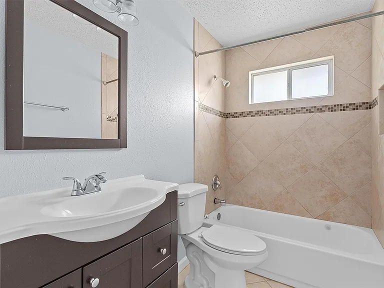606 David Curry Dr — Photo 21