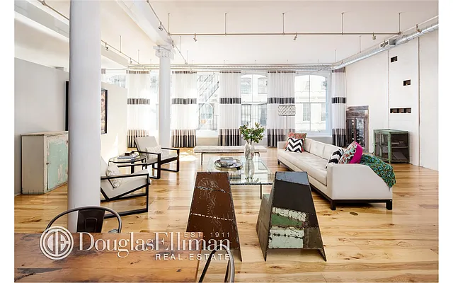 Sold by Douglas Elliman | media 21