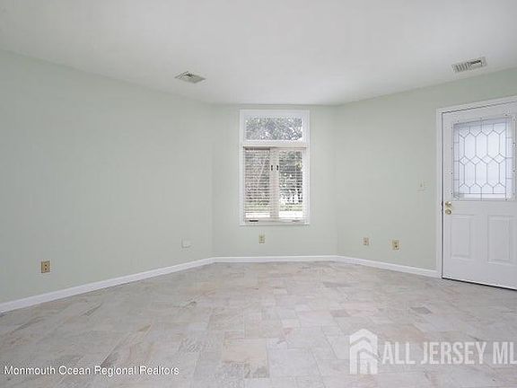 3rd image of 100 1st St APT 11