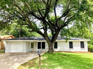 600 Williams Ave, Cleburne, TX 76033