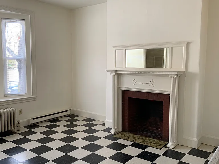 126 Spring St #1 — Photo 3