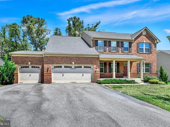 8214 Heraldry Dr, Severn, MD 21144