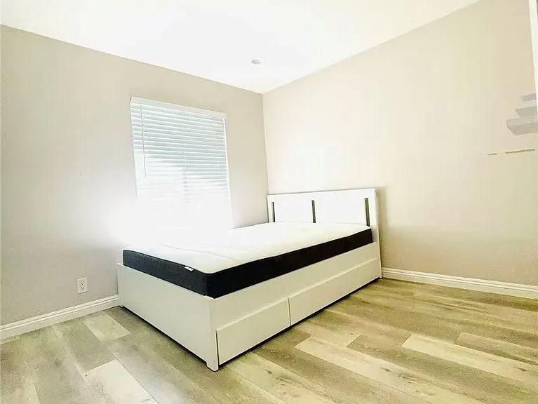 20431 Huntcliff Ln — Photo 14
