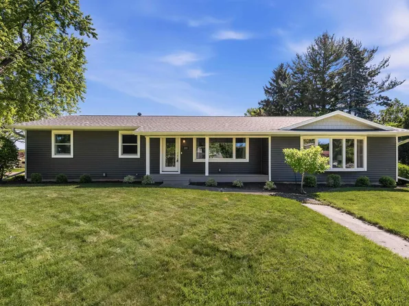 111 Sioux Dr, Beaver Dam, WI 53916