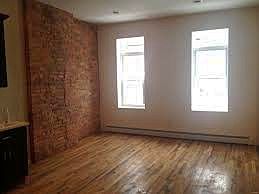 2nd image of 169A E 32nd St