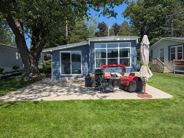 12337 Laird Rd #53, Brooklyn, MI 49230