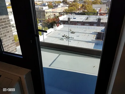 Rented by Citi Habitats | media 6