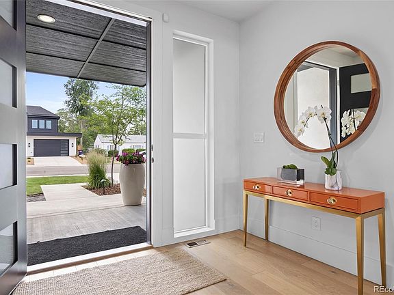 5th image of 3014 S Ash Street