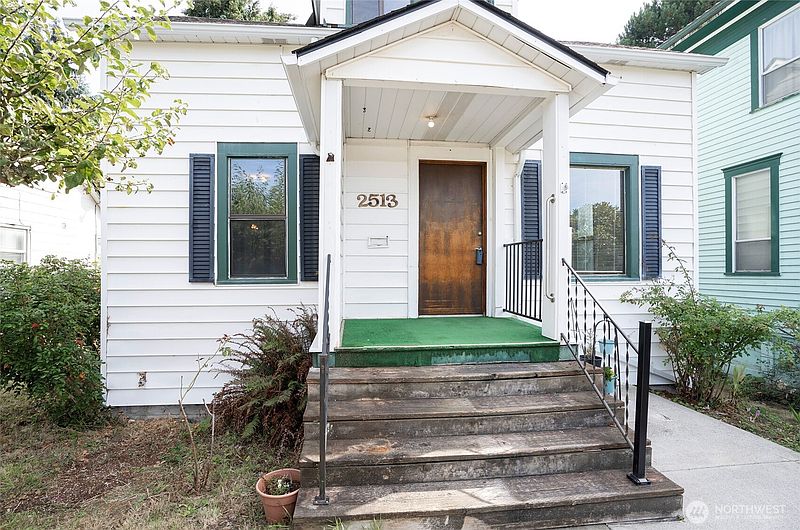 3rd image of 2513 Cedar Street