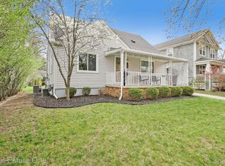 908 N Vermont Ave, Royal Oak, MI