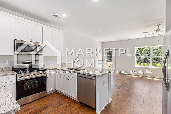 1912 Schoolhouse Ln — Photo 8