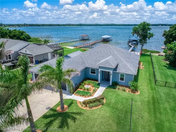 208 Cloverleaf Rd, Lake Placid, FL 33852
