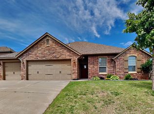 725 Dusty Trl, Yukon, OK 73099