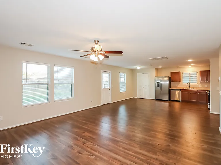19619 Tacoma Springs Dr — Photo 4