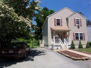 5 Whippoorwill Dr, Worcester, MA 01606