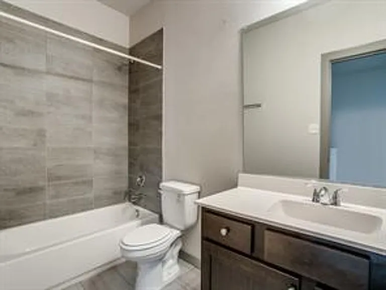 10604 Tube Dr — Photo 42