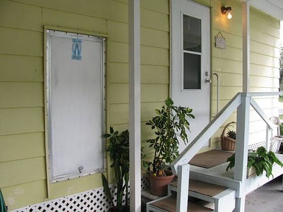 Carport entrance