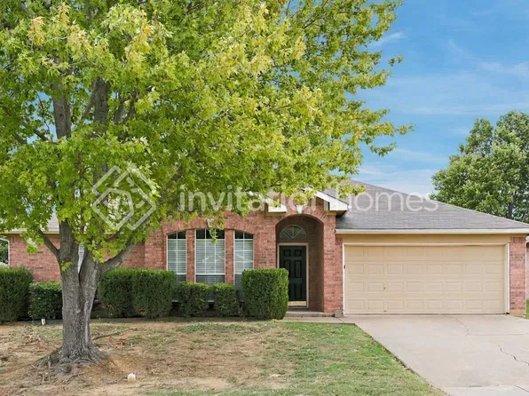 1704 Windcastle Dr, Mansfield, TX 76063