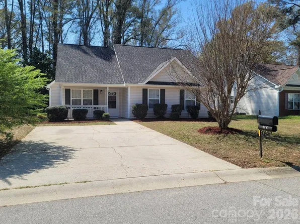 816 Horseman Dr, Rock Hill, SC 29730