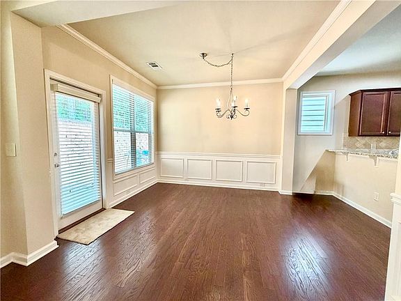 5th image of 6215 Crested Moss Dr
